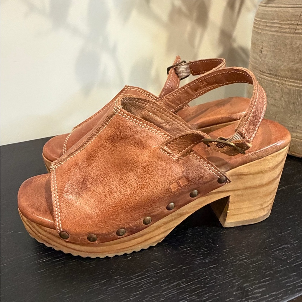 Bed Stu Peep toe sling back tan clogs- 8.5